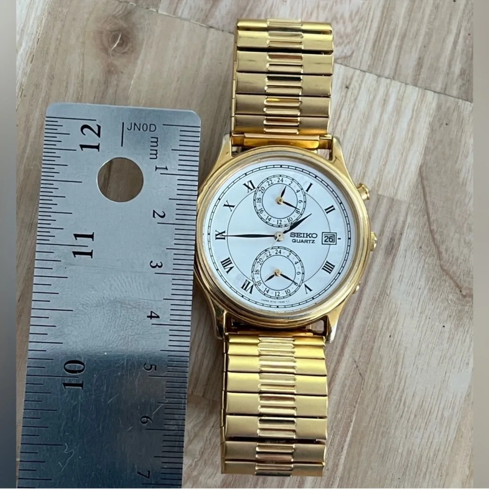 Seiko Ultra Rare 3-Time Zone Vintage Men’s Watch White Pearl Dial Date & Works